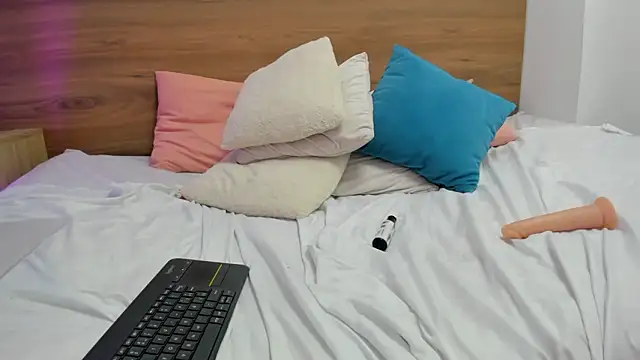 luz-miiaa's cam snapshot