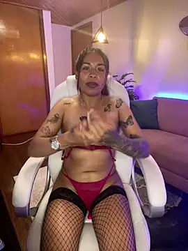 Sara_pinkk18's cam snapshot