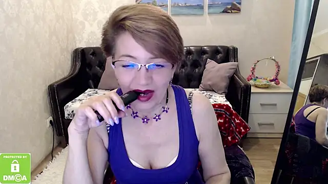 hot_woman04's cam snapshot