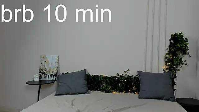 AnikaVelour live sex cam