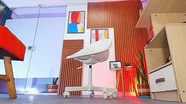 sweet_mile's cam snapshot