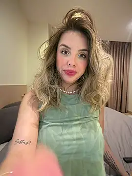 Alirawrz live sex cam
