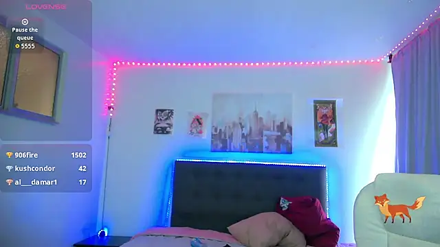 goth_minerva's cam snapshot