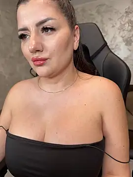 SophieRoouse's cam snapshot