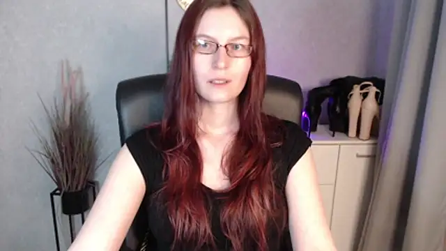 emmaxDelight's cam snapshot