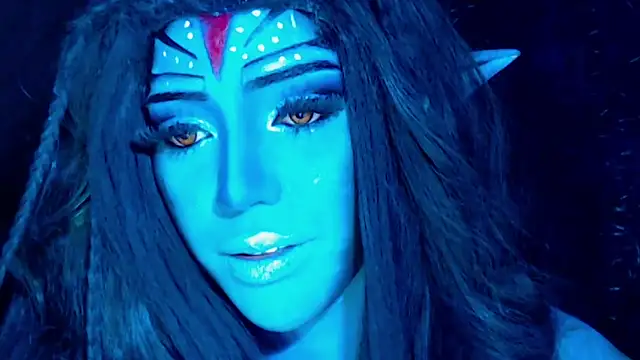 blue_aivee's cam snapshot