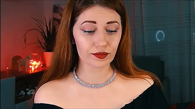 MissBeverlyMills's cam snapshot