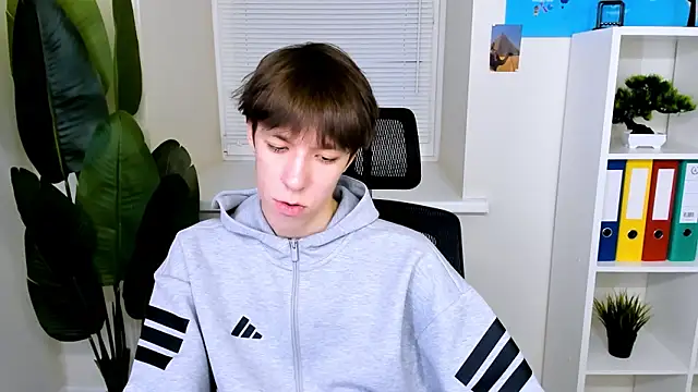 MarkBranston live sex cam