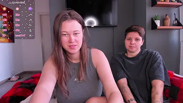 Tenderly_Couple live sex cam