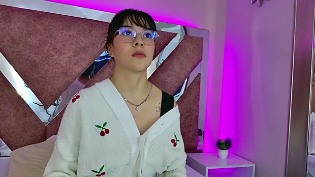 Susa1userma_'s cam snapshot