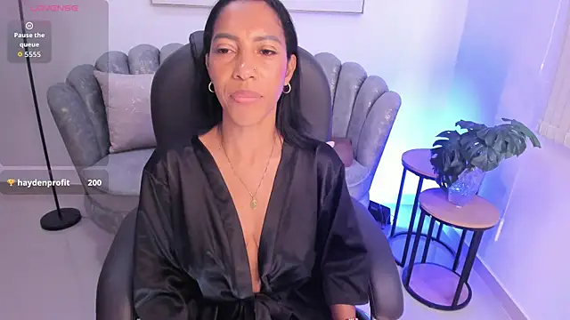 Shantaall_'s cam snapshot