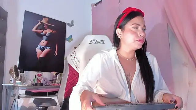 ally_sun__'s cam snapshot