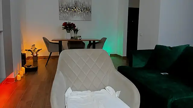 june_desire's cam snapshot