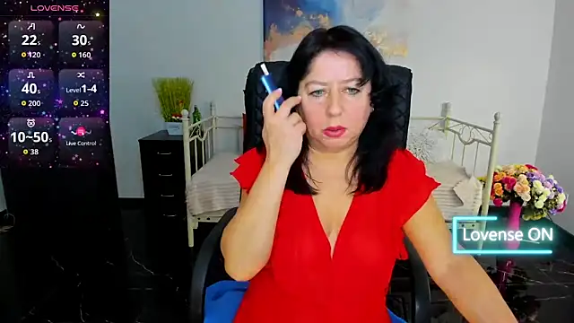 Julia_Dean's cam snapshot