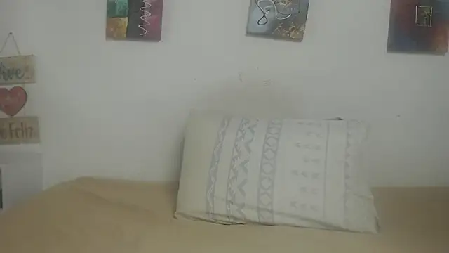 Madeline_Woods's cam snapshot