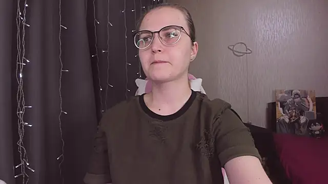 MissBrightShine's cam snapshot