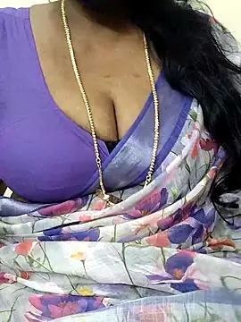 shobini's cam snapshot