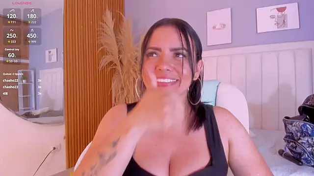 helen_jonesx's cam snapshot