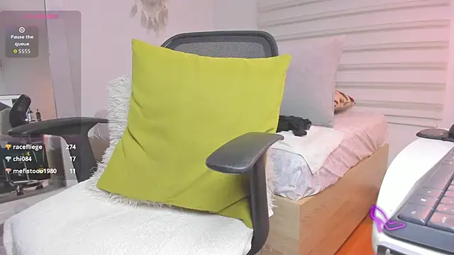 SharonVelvet's cam snapshot