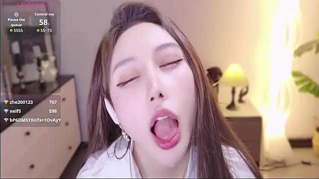 funnygirl0929's cam snapshot