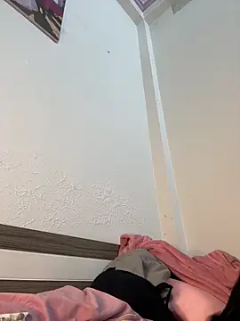 wang1472581's cam snapshot