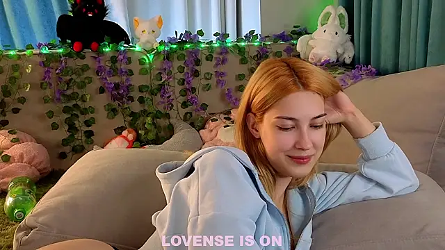 AngelicRice's cam snapshot