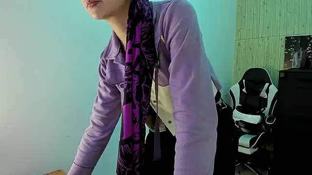 alison_moon7's cam snapshot