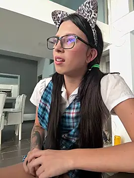 l0lita_sweet live sex cam