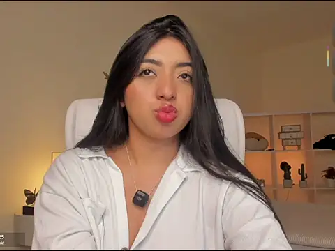 missvancouver's cam snapshot