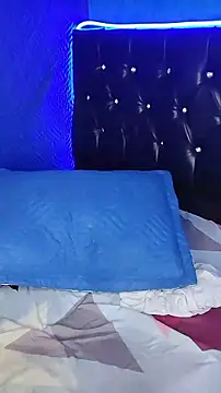 junior_men22's cam snapshot