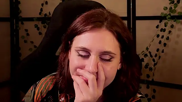 Diana_Flower's cam snapshot