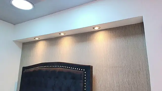 Luna_Millers's cam snapshot