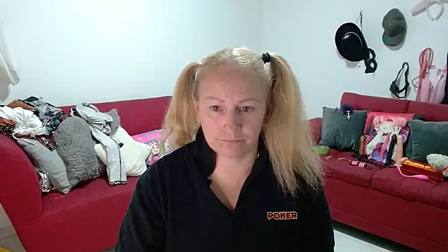 emperabigbootybigass's cam snapshot