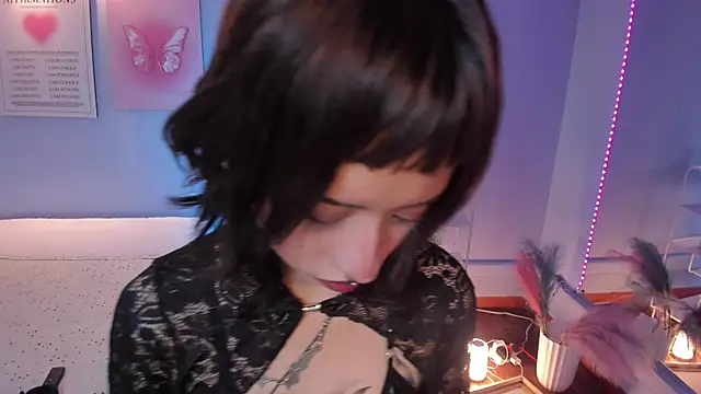 Hannahpage's cam snapshot