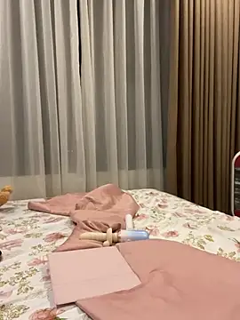 Queen-of-Love's cam snapshot