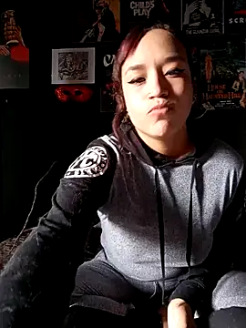 GingerLara's cam snapshot