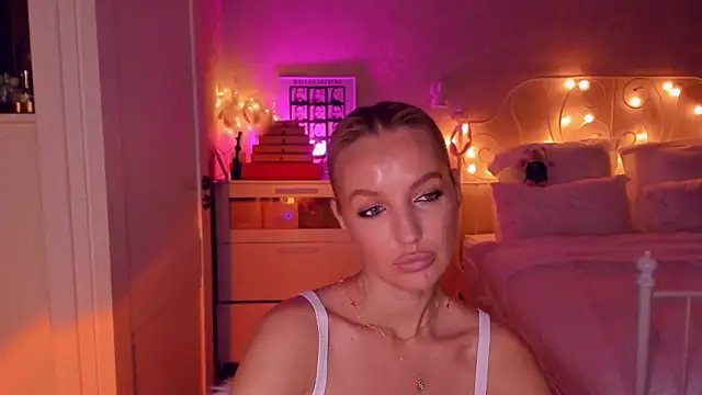 aestetick's cam snapshot