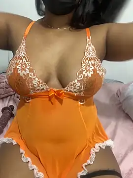 SluttyCouple69's cam snapshot