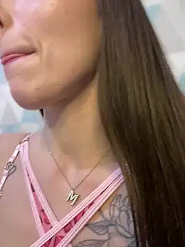 MelaniePavola-'s cam snapshot