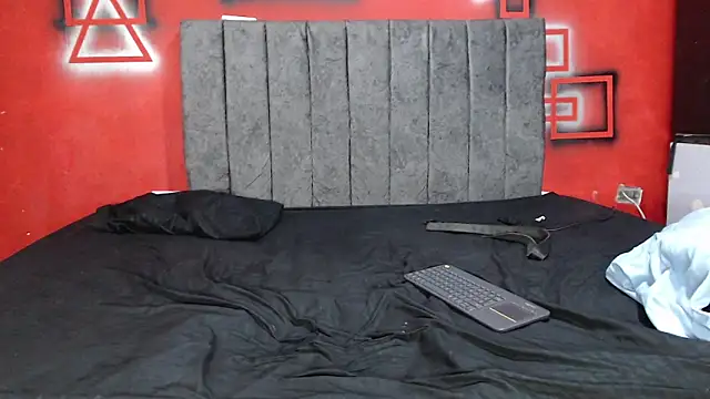 brutal_sex_love's cam snapshot