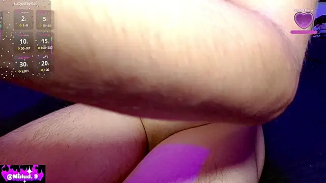 Malud09 live sex cam