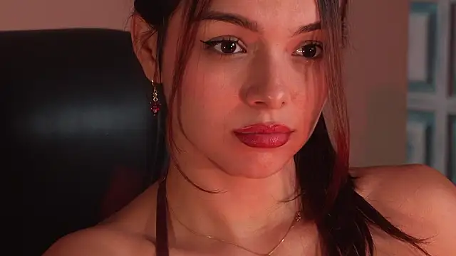 NaomiSainz live sex cam