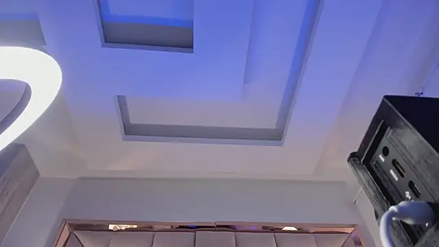 ValentinaBreats's cam snapshot