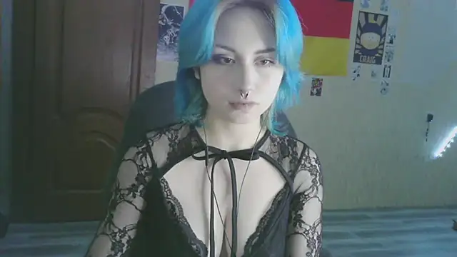 LeisaHopperstad's cam snapshot