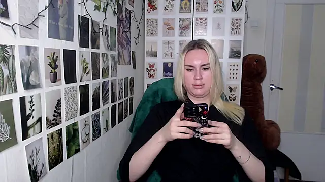 CapriScorpion live sex cam