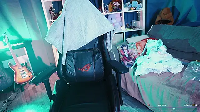 MadnessAlison live sex cam