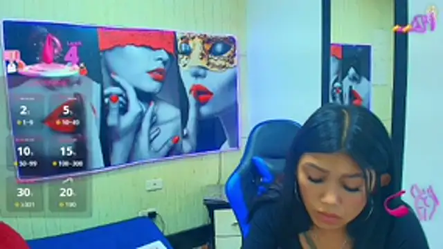 emily_rosse04's cam snapshot