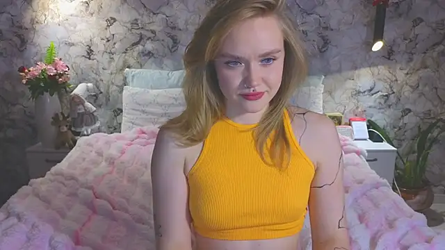 Aurora_Golden1's cam snapshot