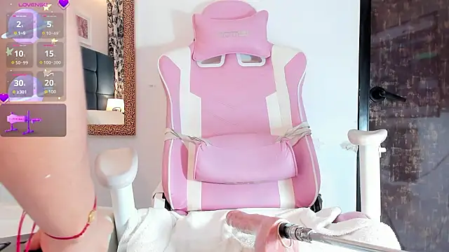 dulce_char's cam snapshot