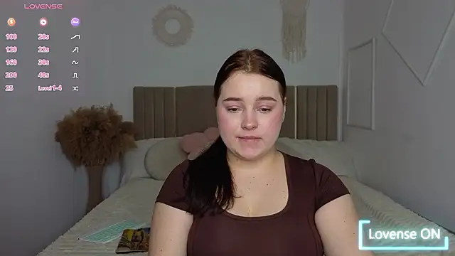 Cute_kitty-'s cam snapshot